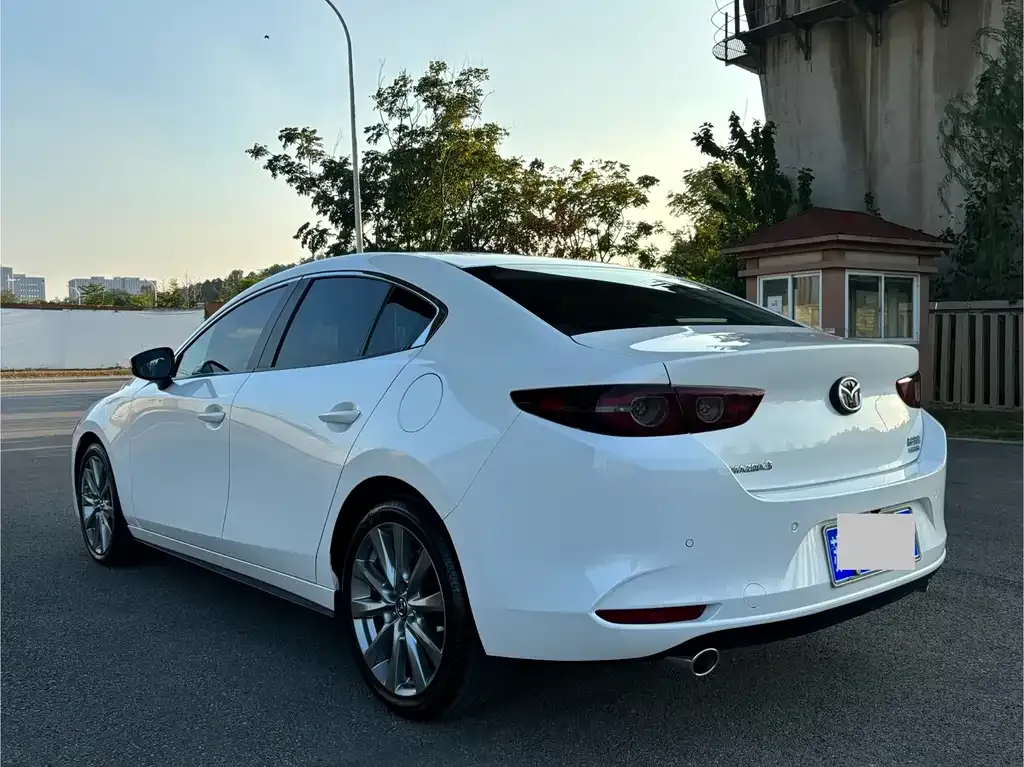 Mazda 3 Axela 2024 из CN, фото 7