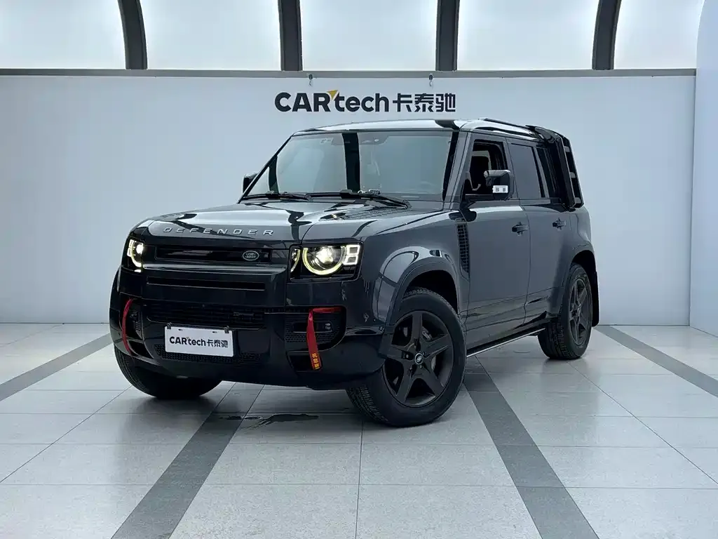 Land Rover Defender — фото 1
