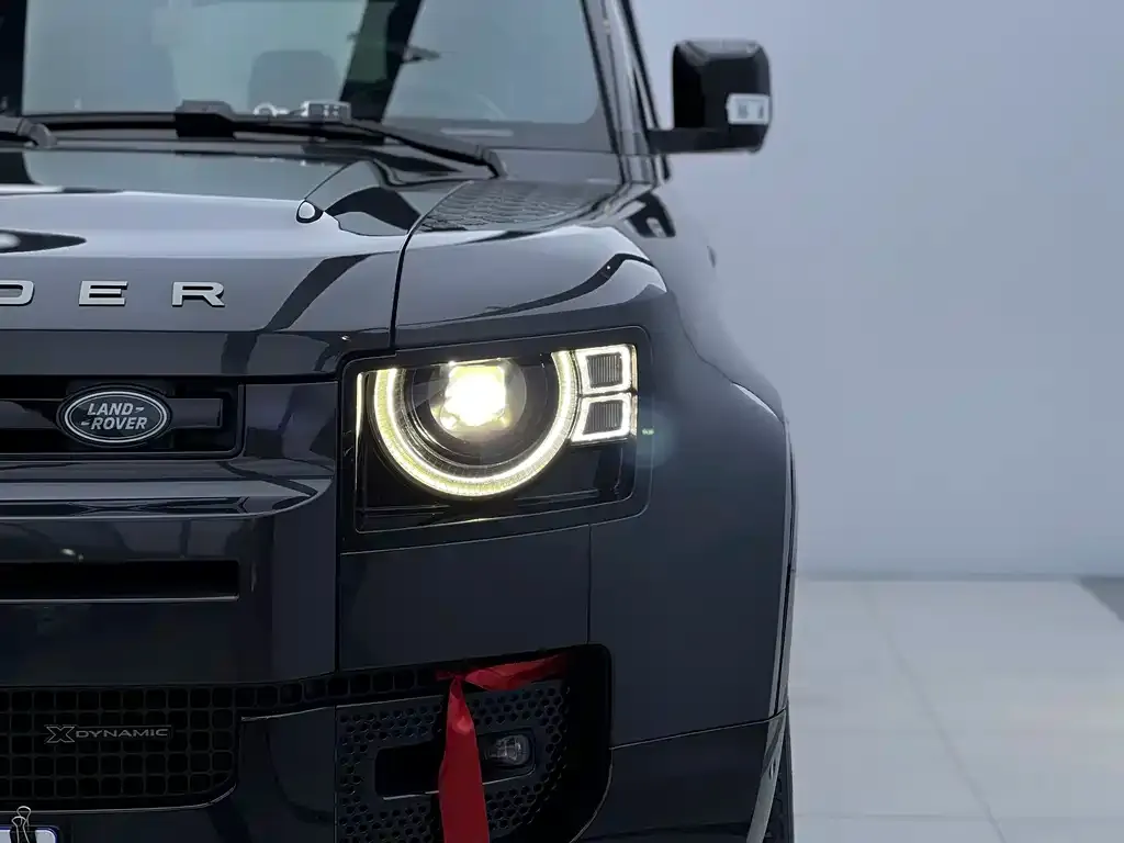 Land Rover Defender — фото 4
