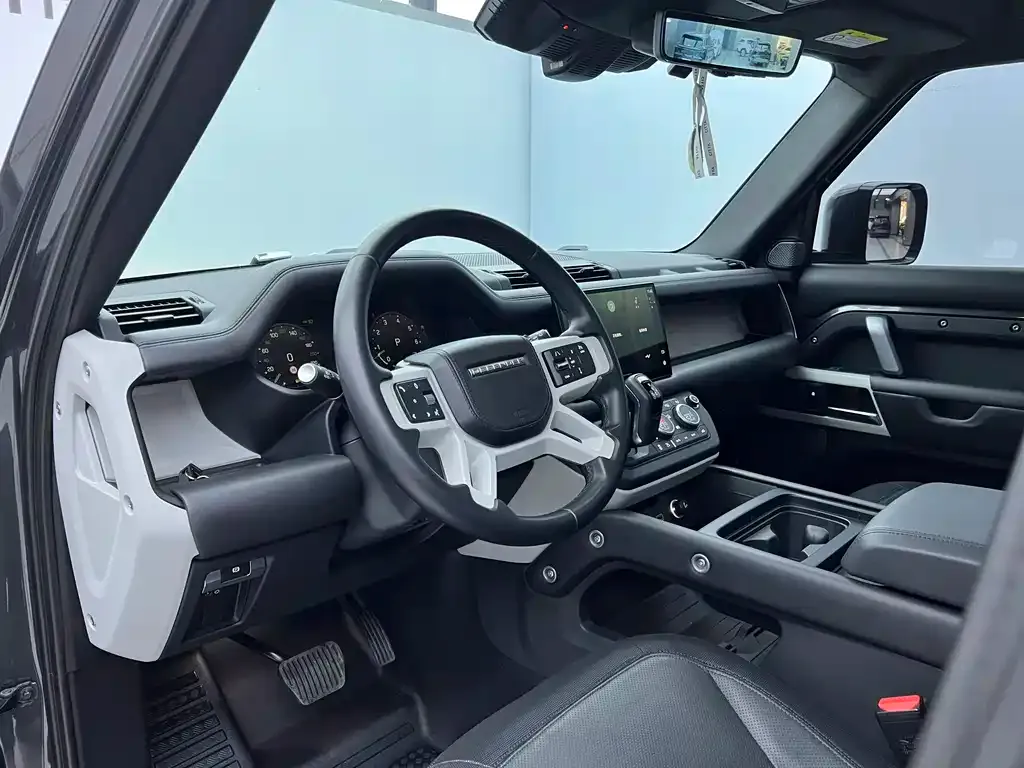 Land Rover Defender — фото 8
