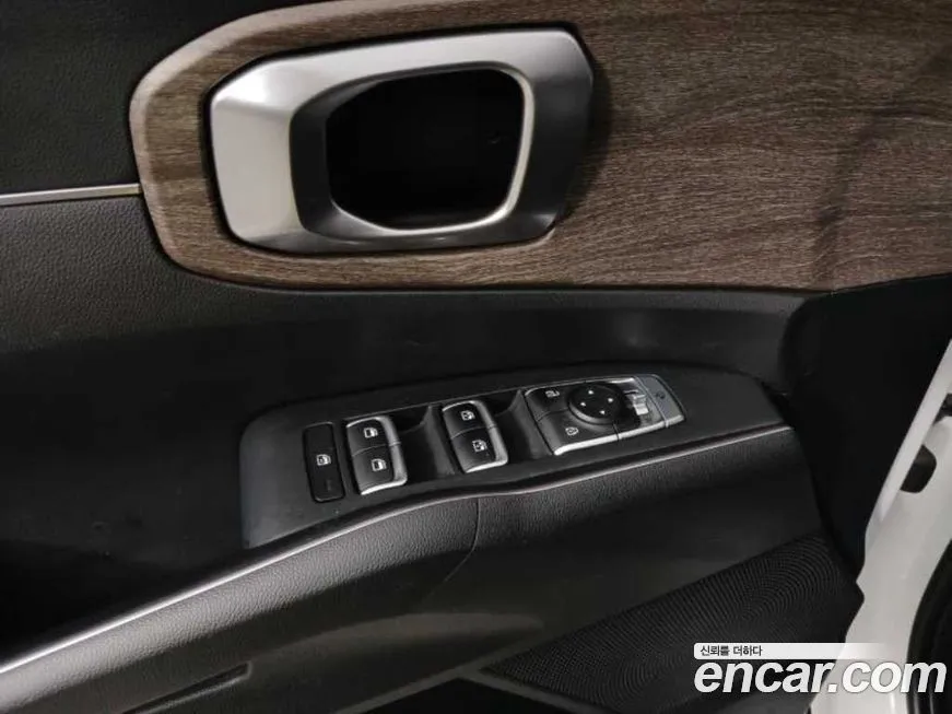 Kia Sorento — фото 9