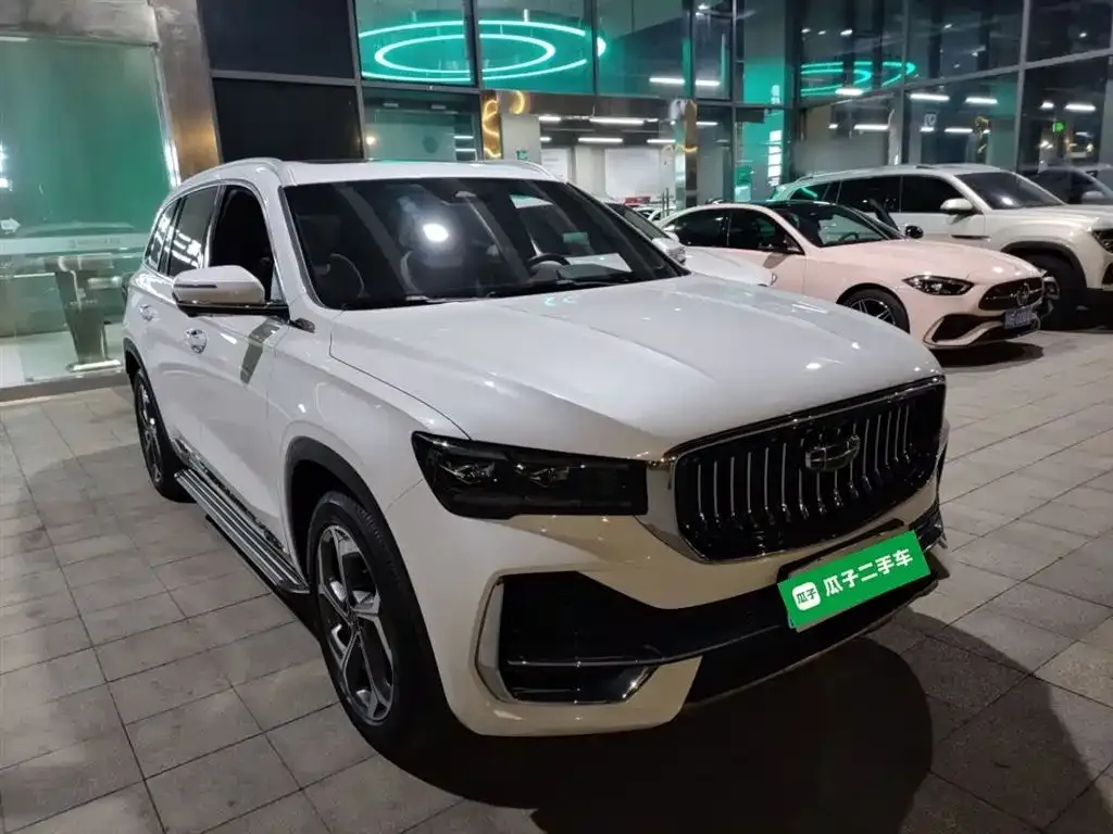 Geely Xingyue L — фото 4