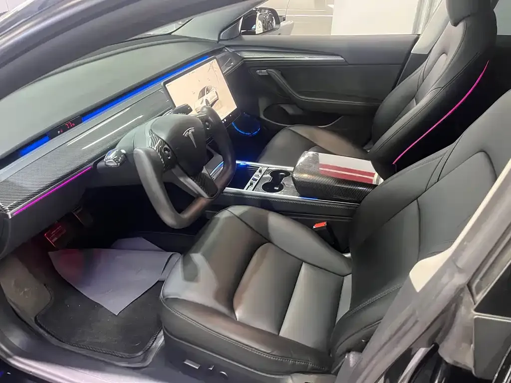 Tesla Model 3 2023 из CN, фото 4