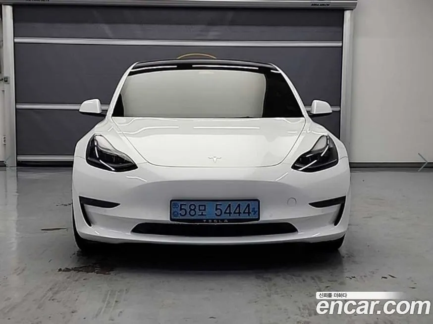 Tesla Model 3 2022 из KR, фото 2
