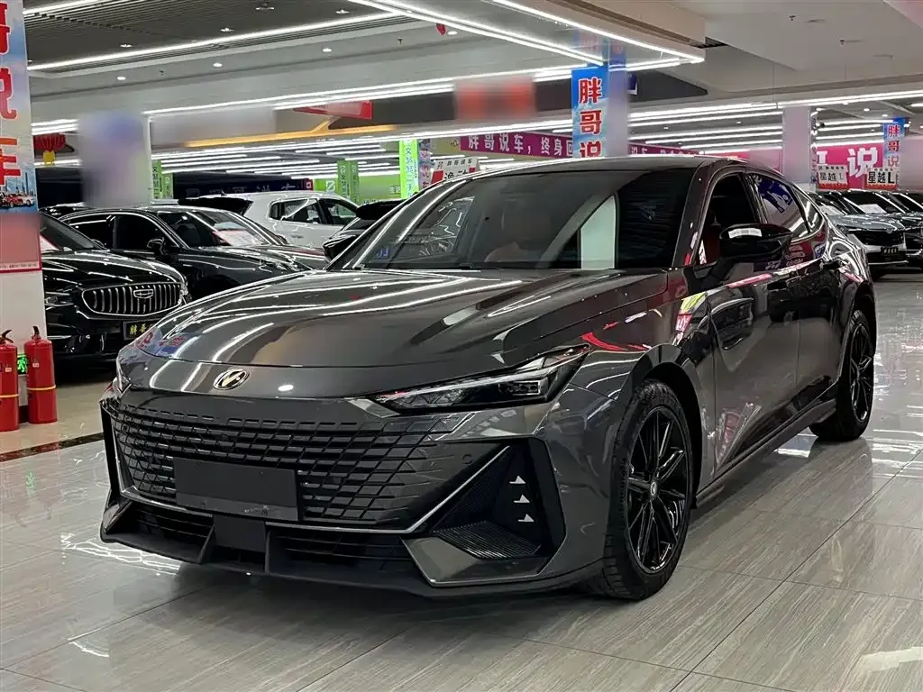 Changan UNI-V 2023 из CN, фото 1