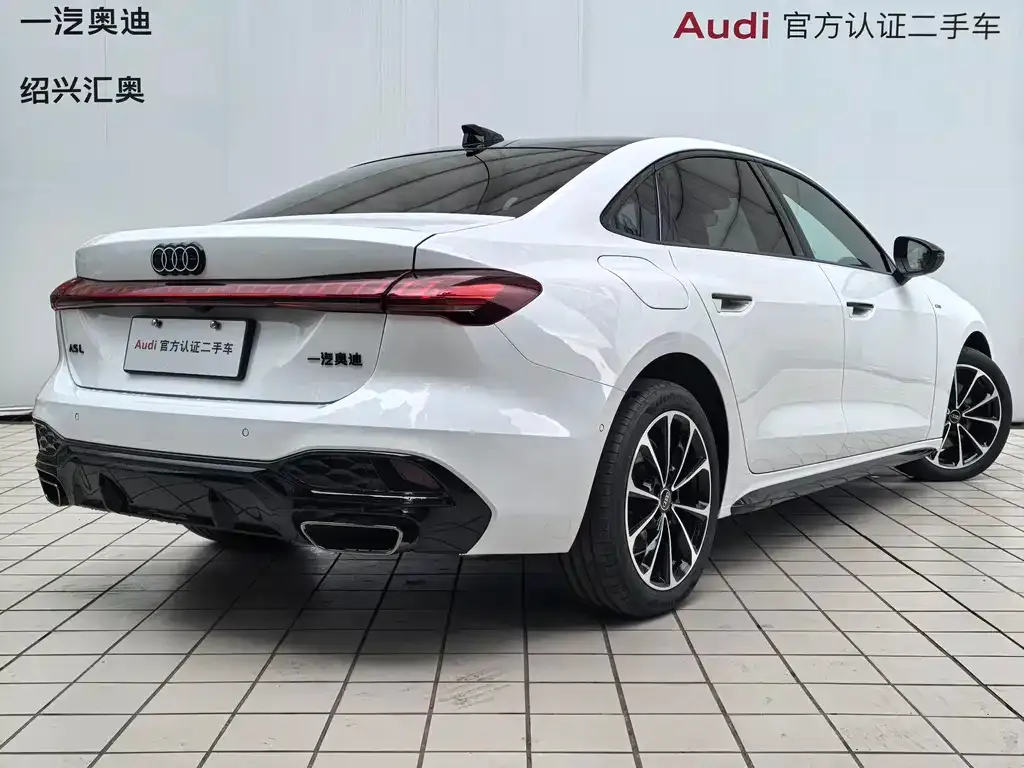 Audi A5L — фото 7