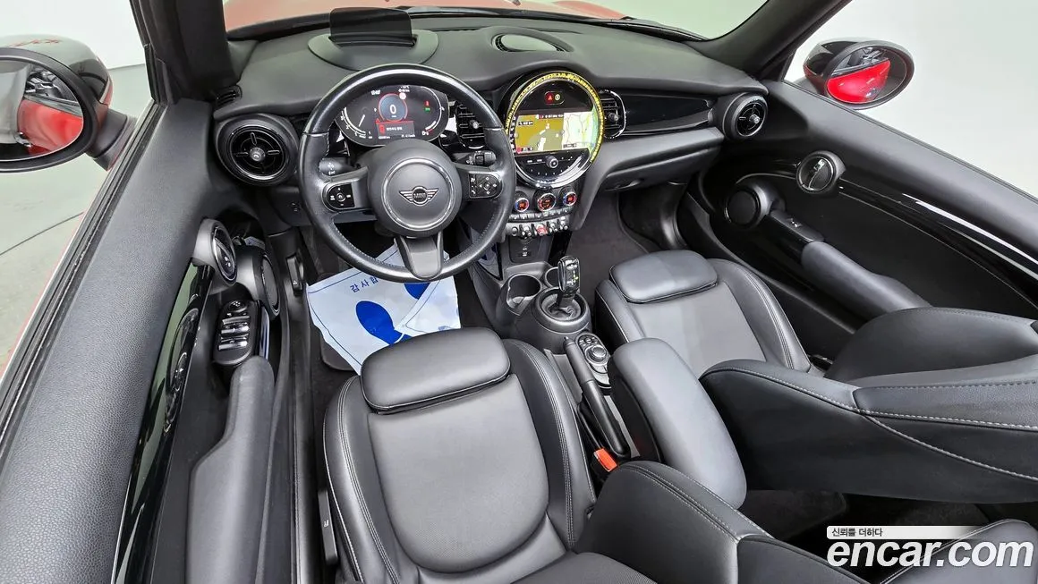 Mini Cooper Convertible 2022 из KR, фото 7