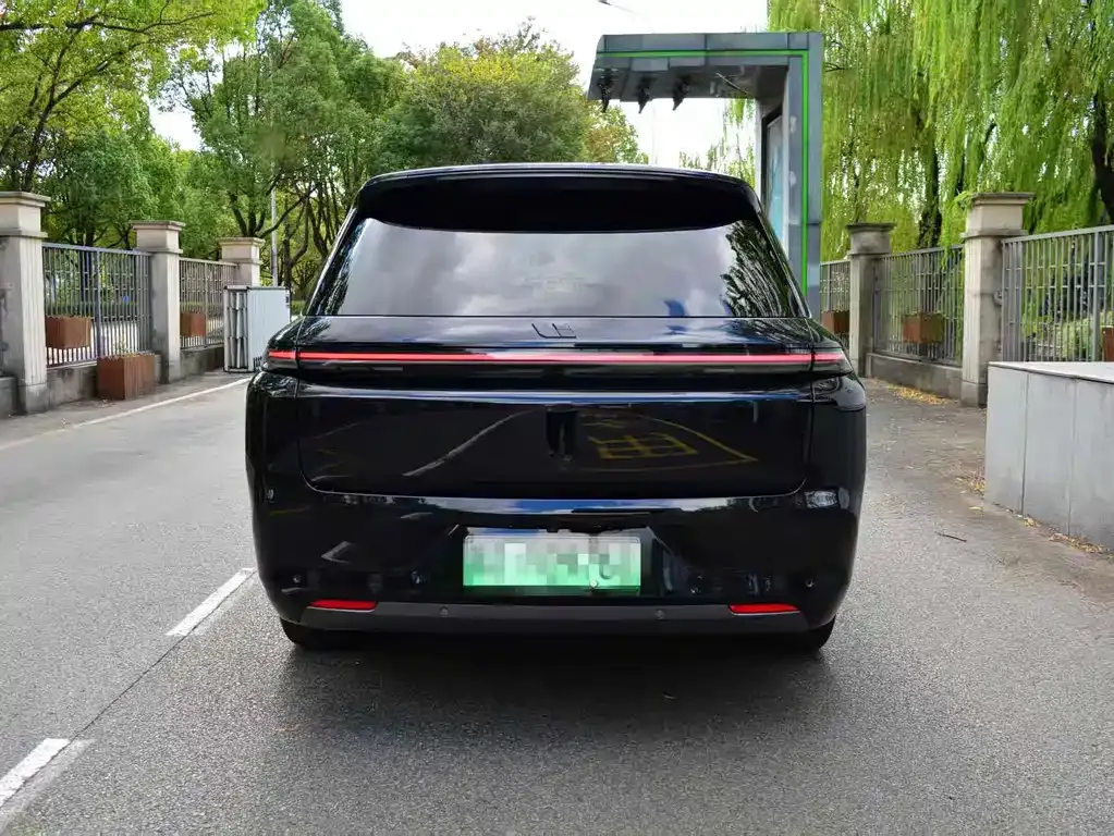 Li Auto L8 2023 из CN, фото 6