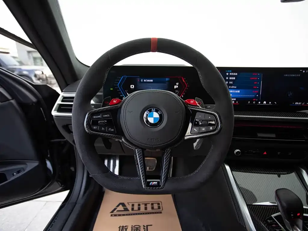 BMW M4 — фото 10