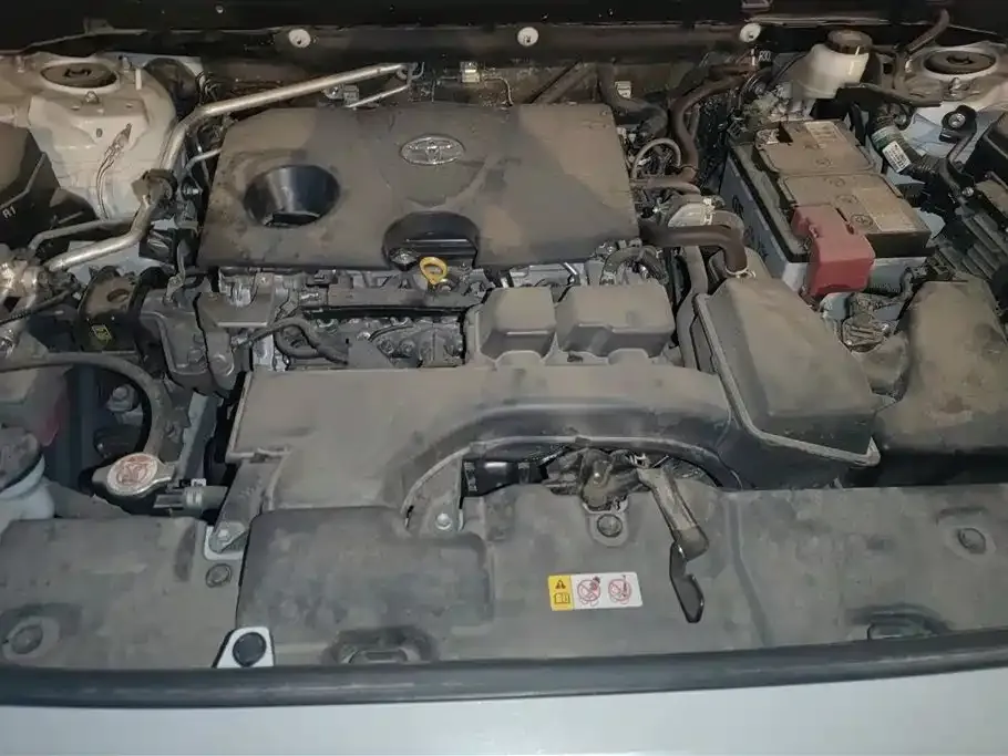 Toyota RAV4 2024 из CN, фото 10