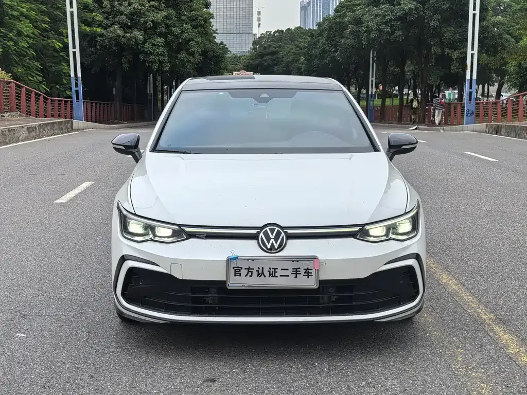 Volkswagen Golf — фото 2