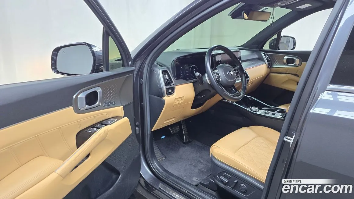 Kia Sorento — фото 10