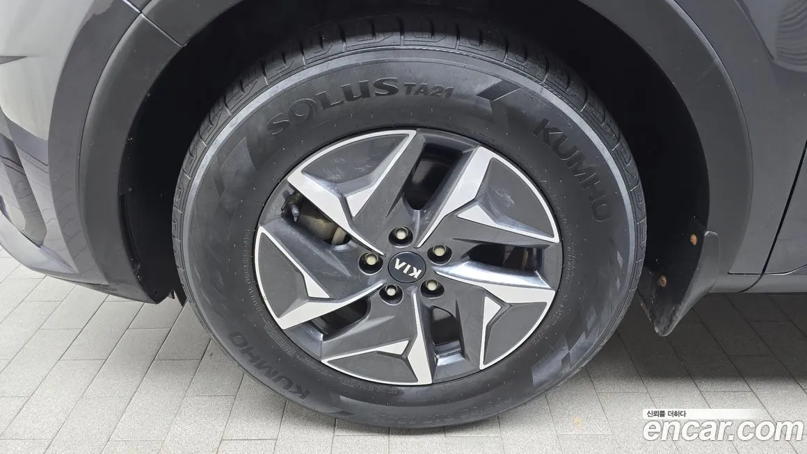 Kia Sorento — фото 5