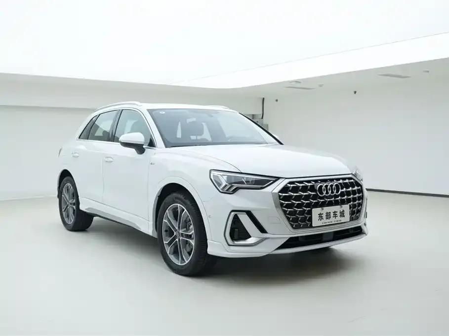 Audi Q3 2024 из CN, фото 3