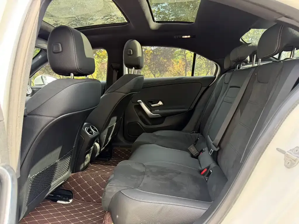 Mercedes-Benz A-Class 2023 из CN, фото 7