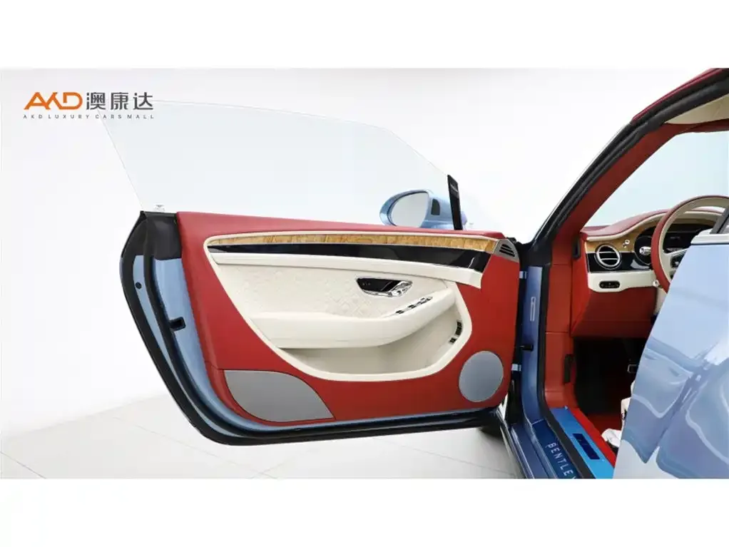 Bentley Continental 2021 из CN, фото 10