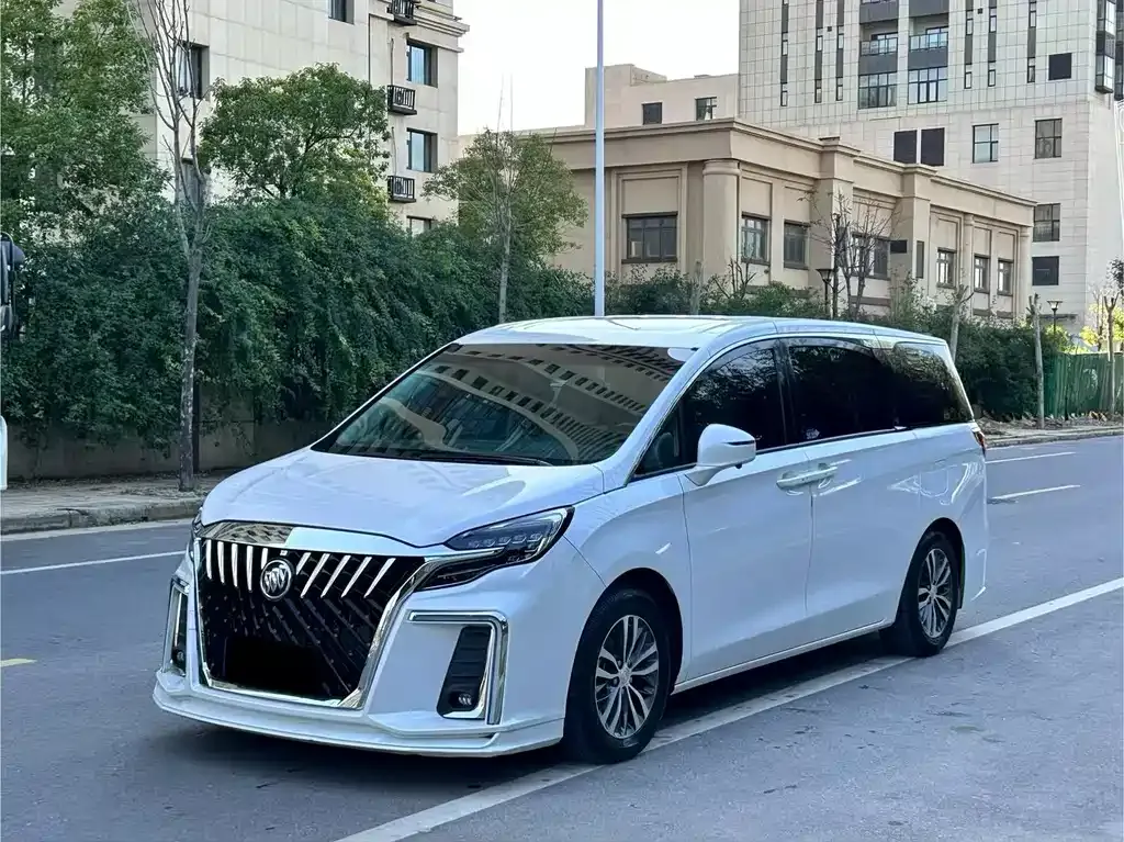Buick GL8 2021 из CN, фото 2