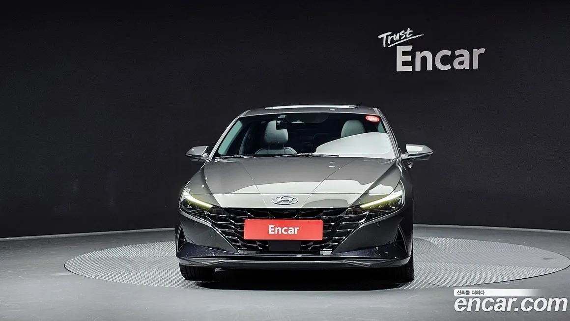 Hyundai AVANTE — фото 3