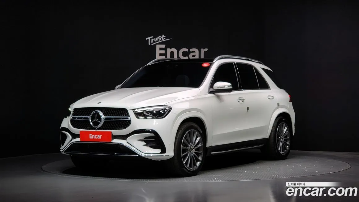 Mercedes-Benz GLE-Class — фото 1