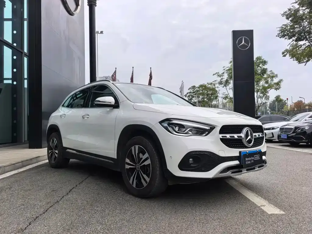 Mercedes-Benz GLA 2023 из CN, фото 3