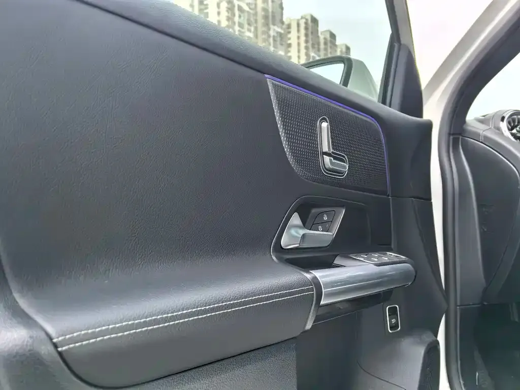 Mercedes-Benz GLA 2023 из CN, фото 7