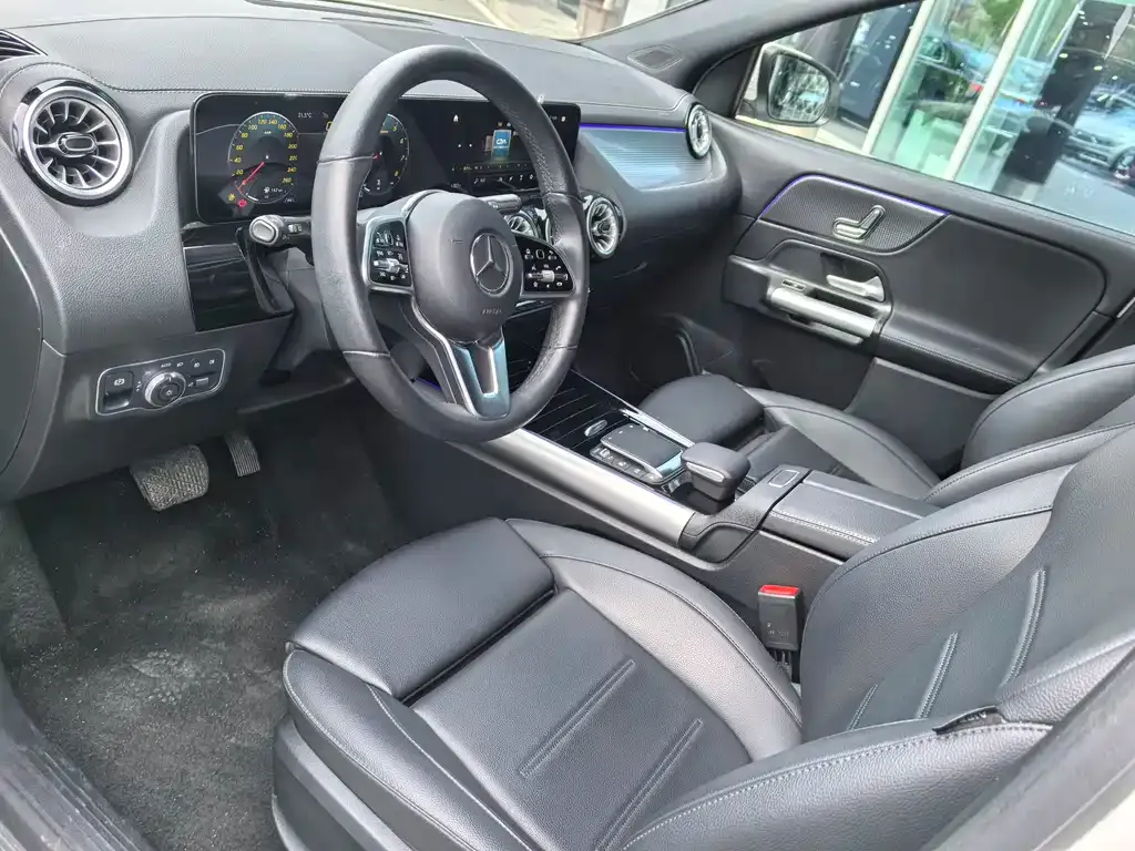 Mercedes-Benz GLA 2023 из CN, фото 8