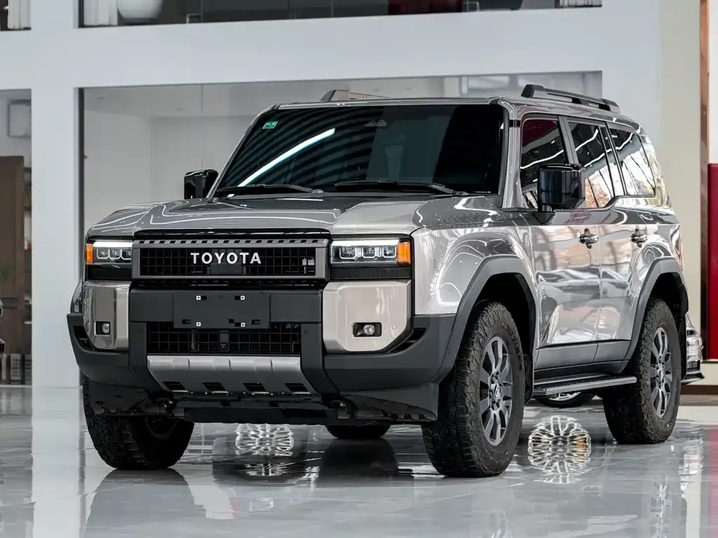 Toyota Prado 2024 из CN, фото 1