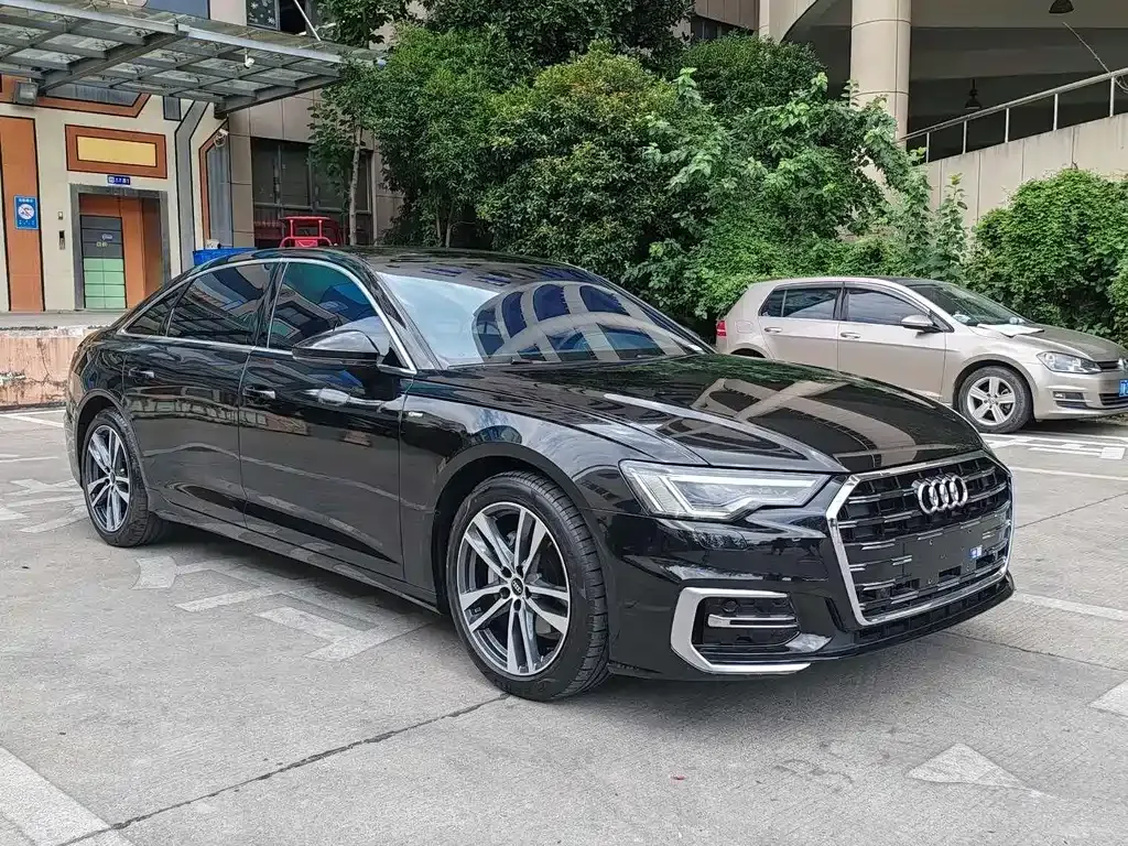 Audi A6L 2023 из CN, фото 3