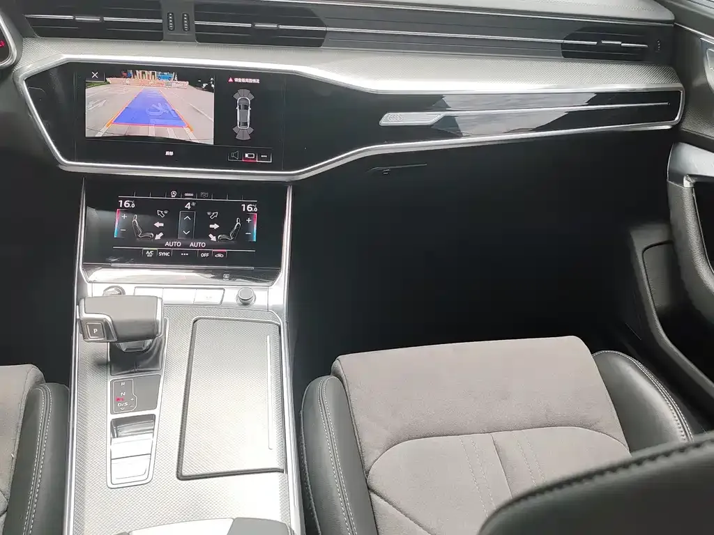 Audi A6L 2023 из CN, фото 7