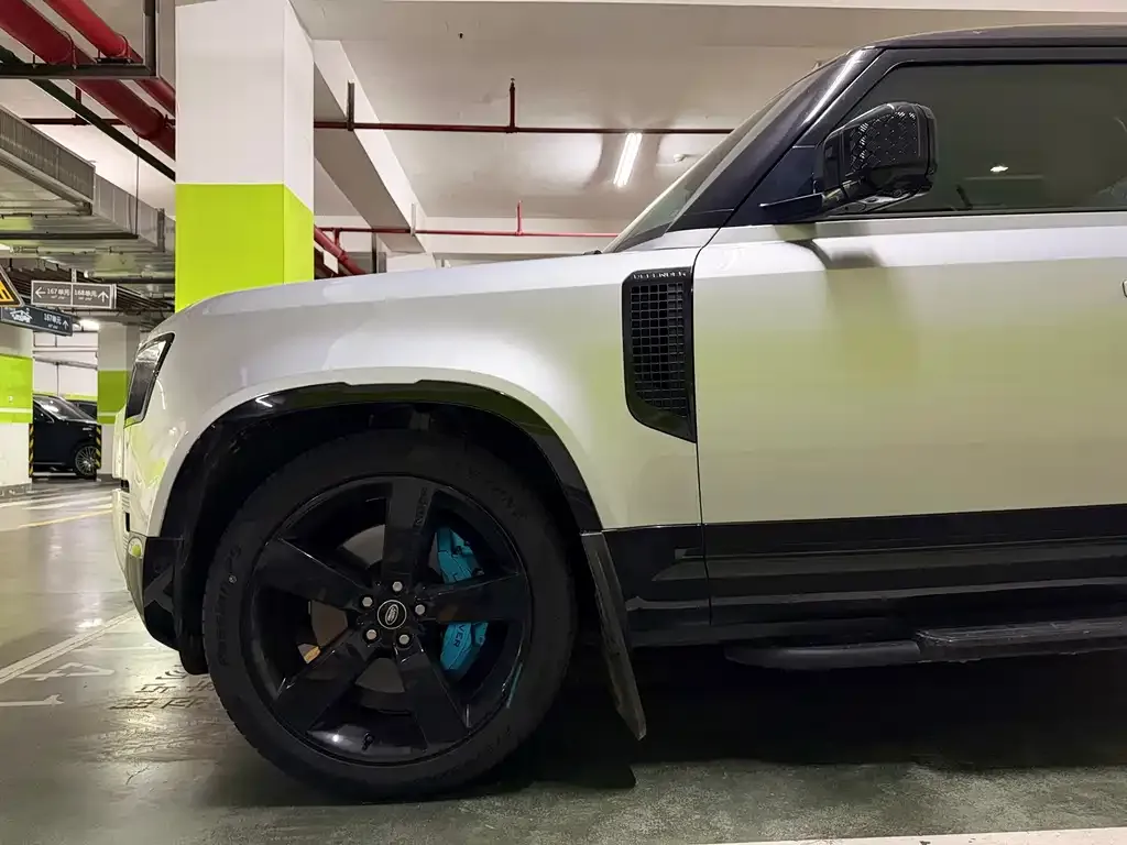 Land Rover Defender — фото 5