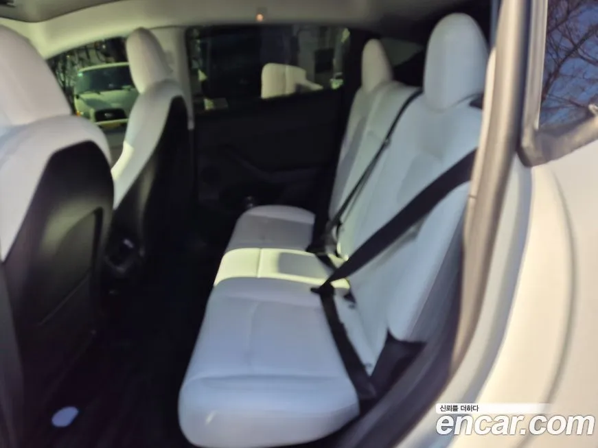 Tesla Model Y 2022 из KR, фото 7