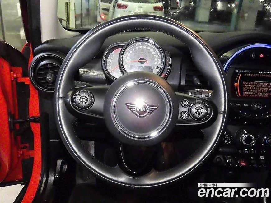 Mini Cooper 2021 из KR, фото 8