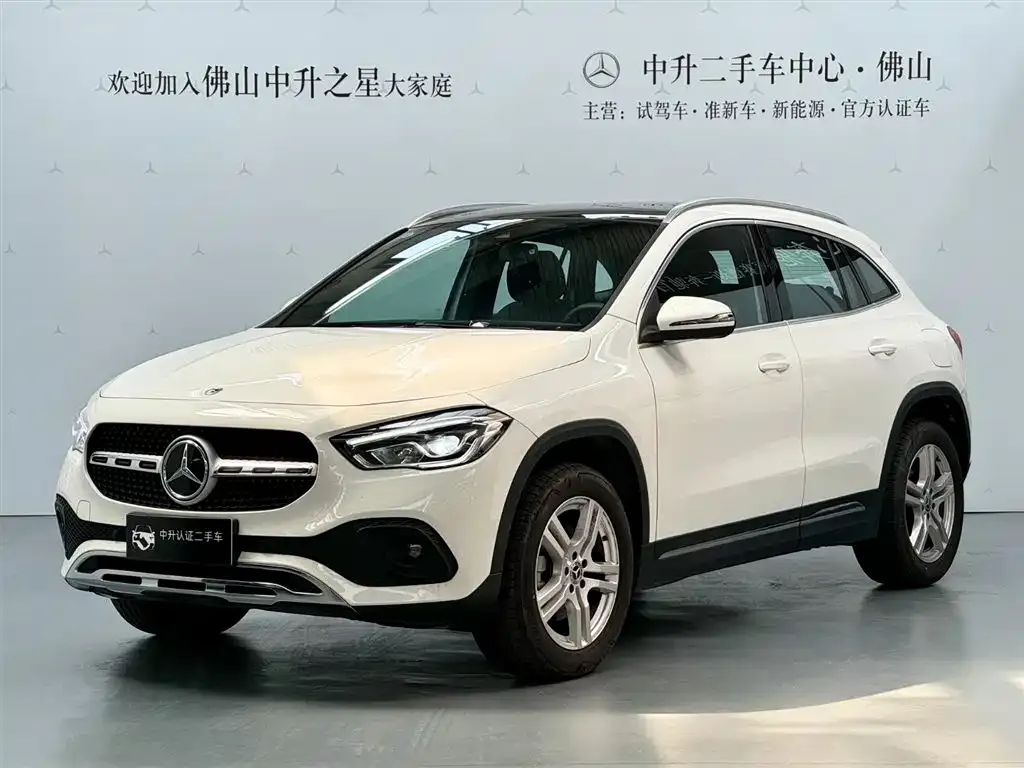 Mercedes-Benz GLA — фото 1