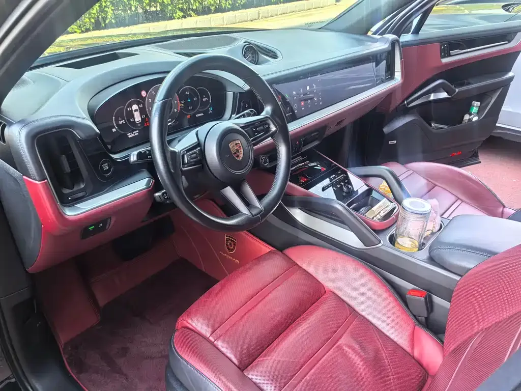 Porsche Cayenne 2023 из CN, фото 4