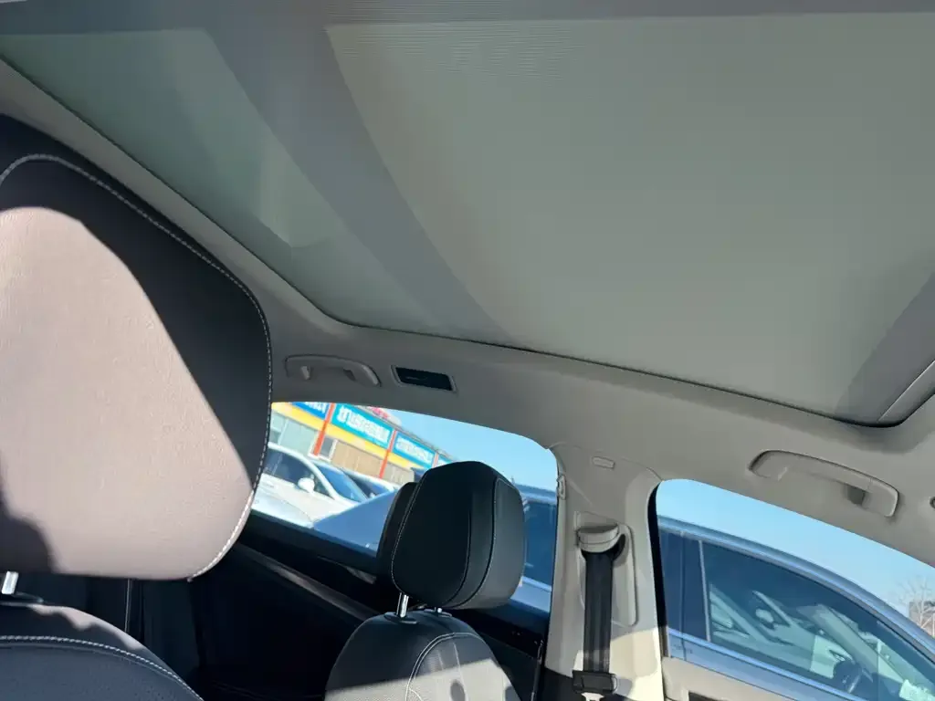 Volkswagen Passat — фото 7
