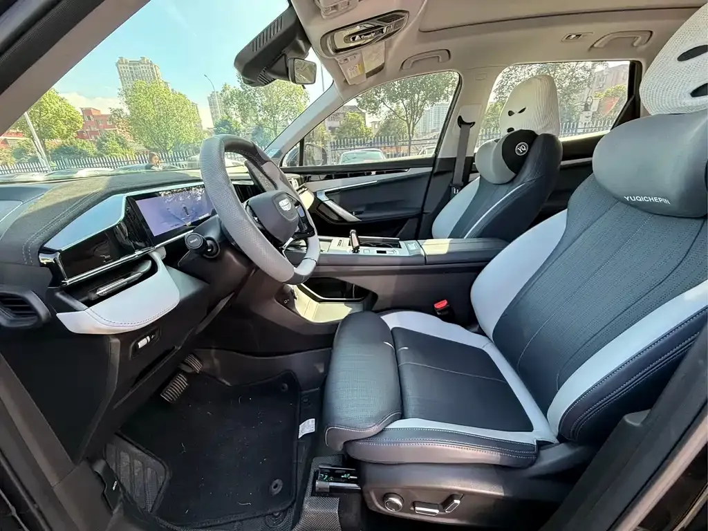 Geely Boyue L 2024 из CN, фото 8