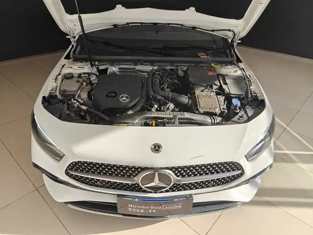 Mercedes-Benz A-Class 2023 из CN, фото 4