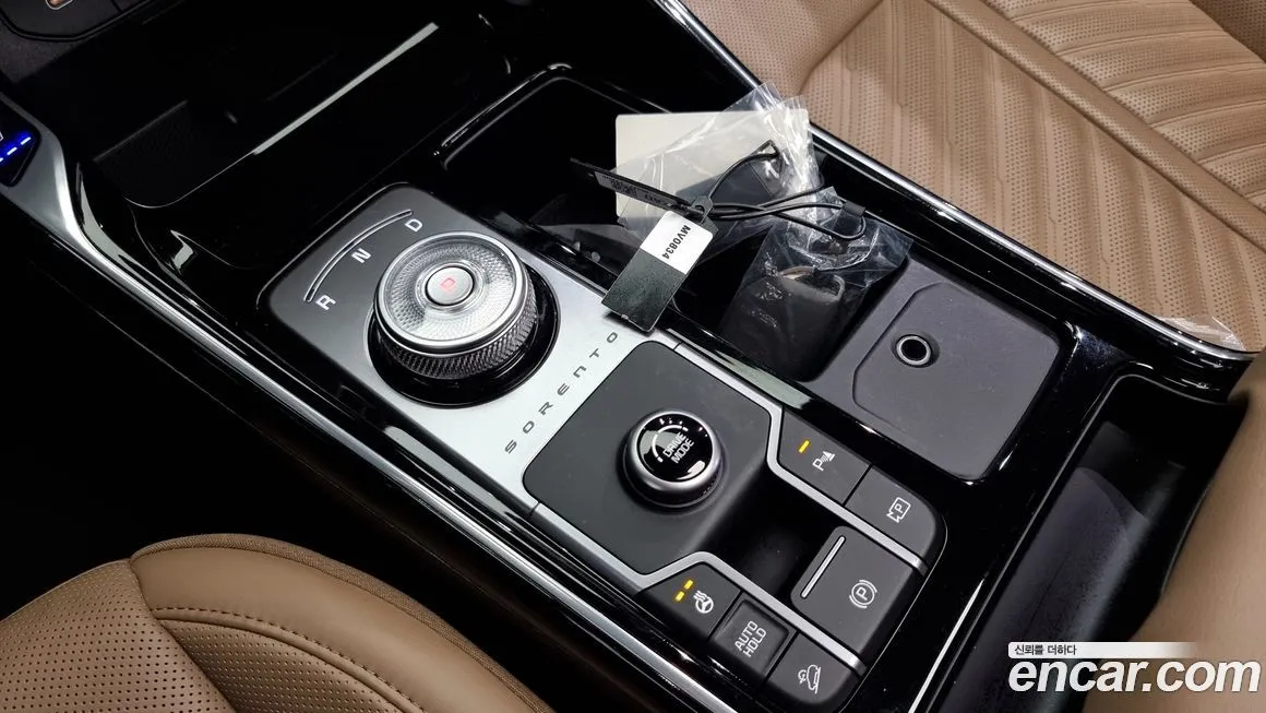 Kia Sorento — фото 9
