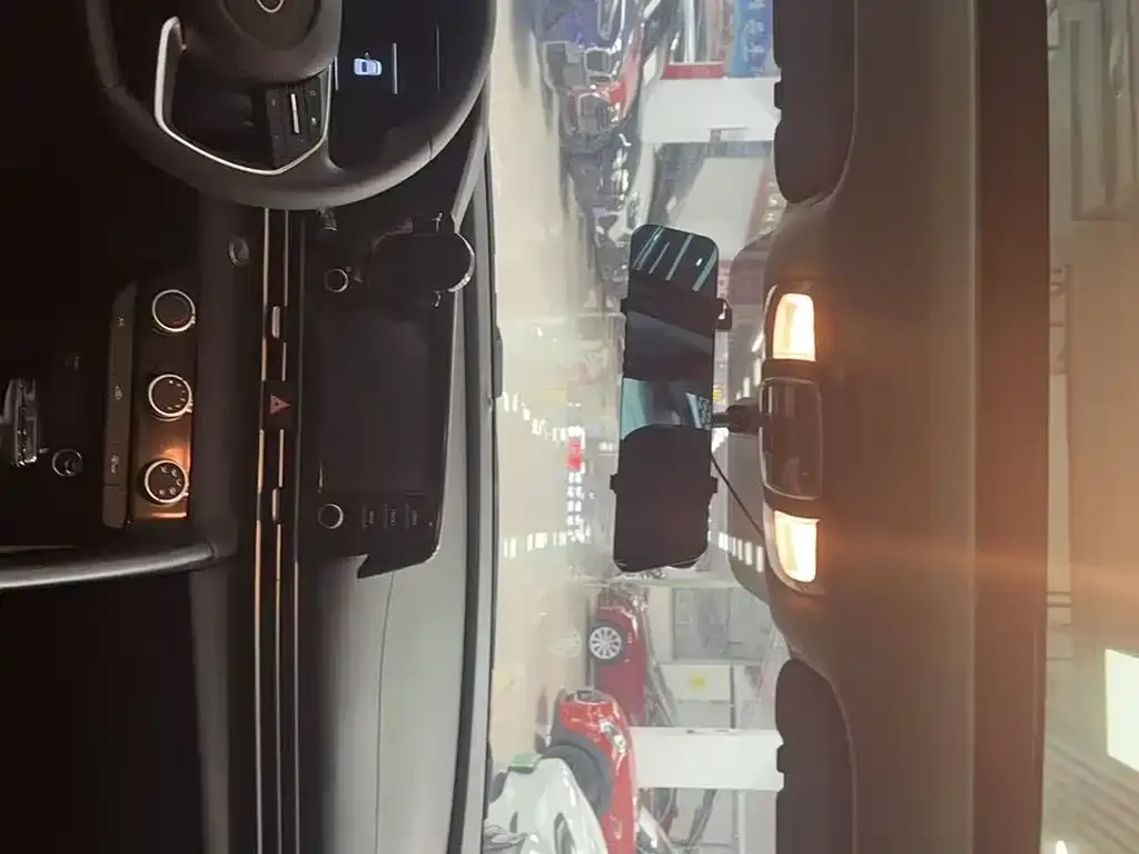 Hyundai Elantra 2025 из CN, фото 10