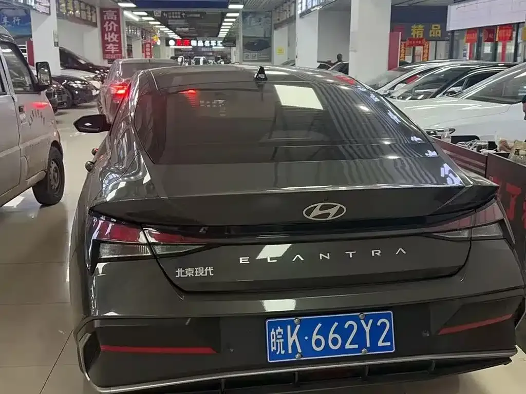 Hyundai Elantra 2025 из CN, фото 3