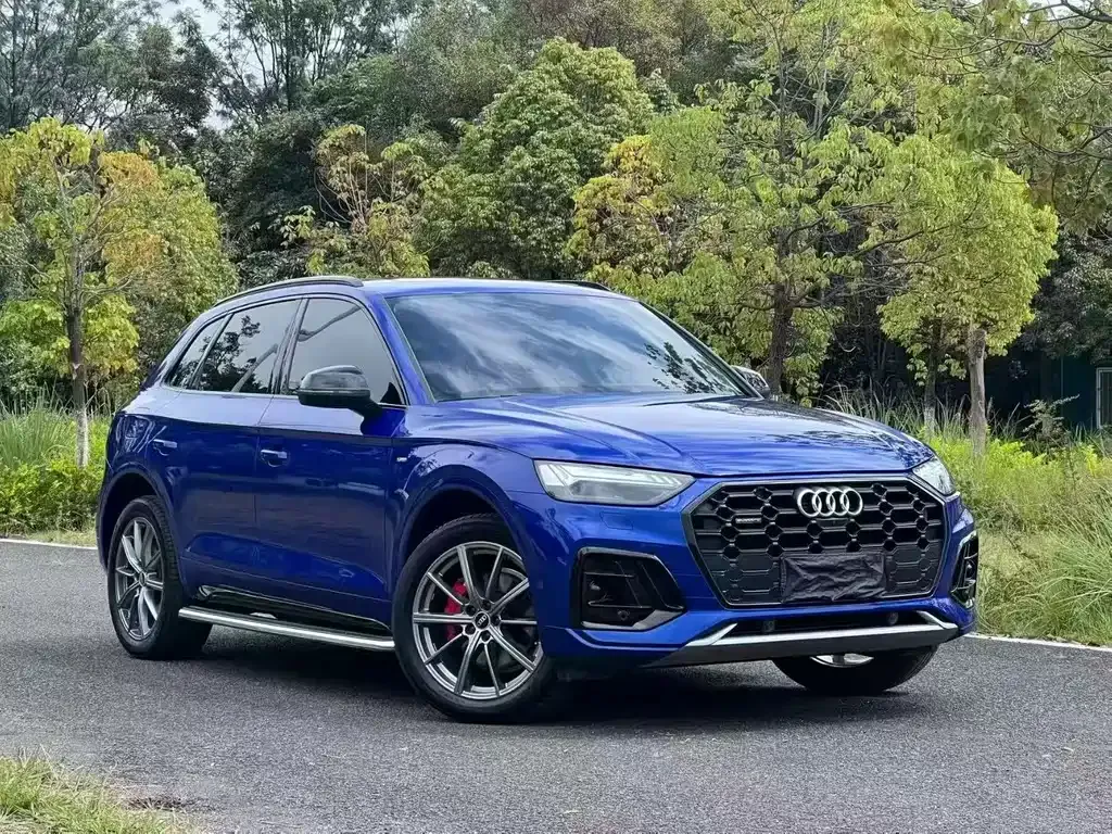 Audi Q5L — фото 3