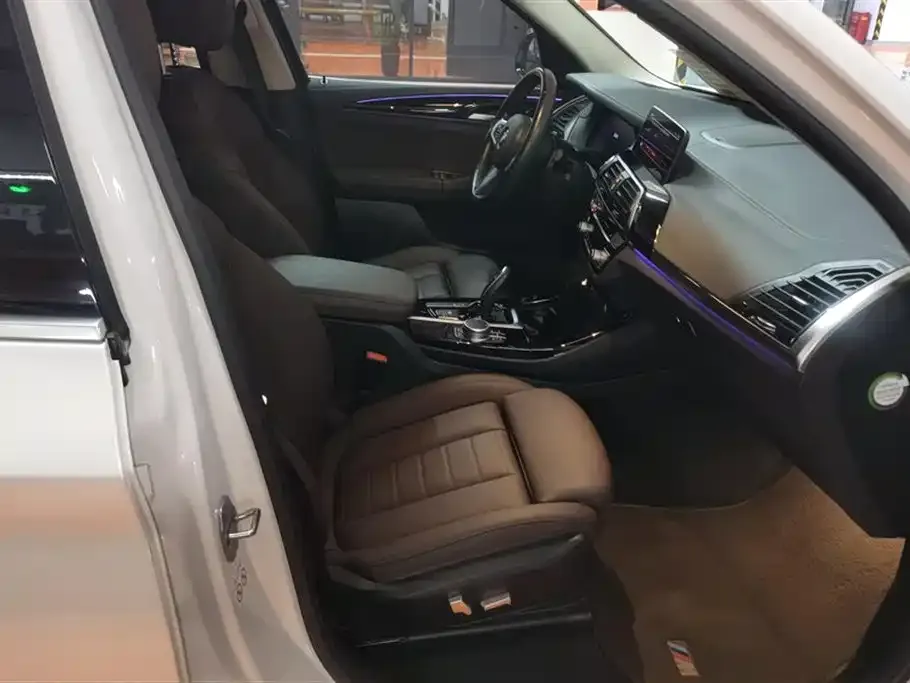 BMW X3 2021 из CN, фото 8