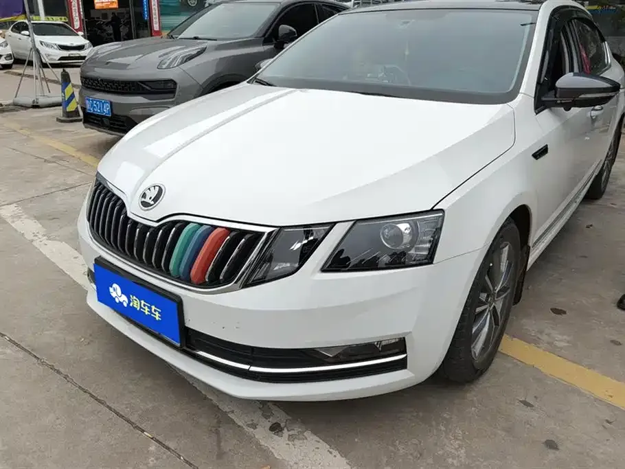 Skoda Octavia 2023 из CN, фото 1