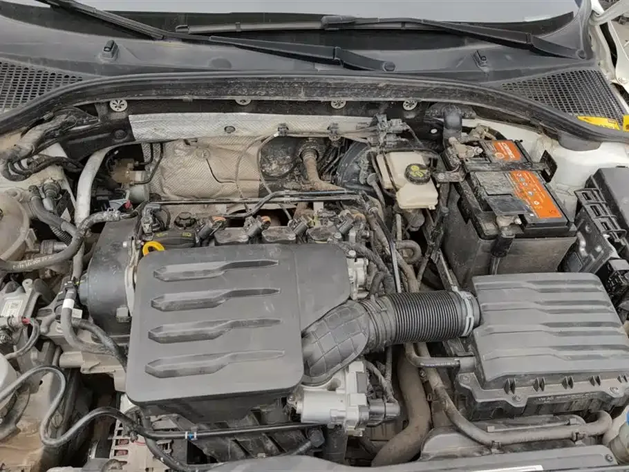 Skoda Octavia 2023 из CN, фото 10