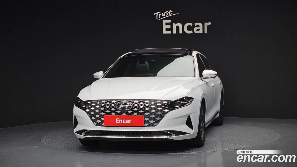 Hyundai Grandeur 2023 из KR, фото 3