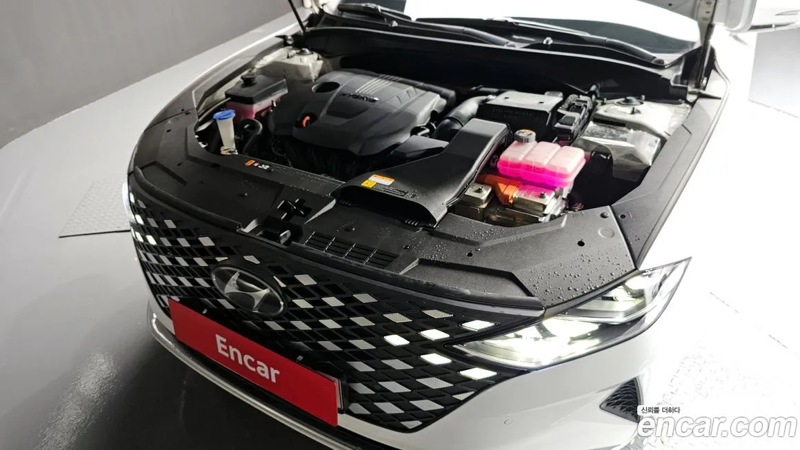 Hyundai Grandeur 2023 из KR, фото 6