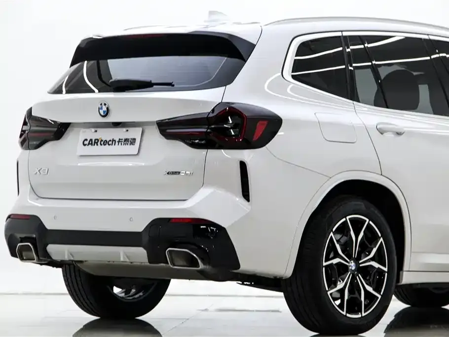 BMW X3 — фото 8