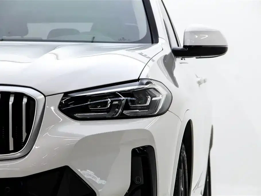 BMW X3 — фото 9