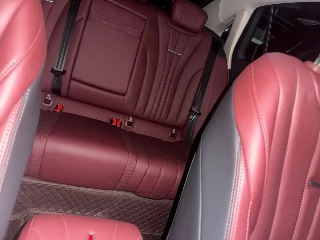 Hongqi H5 2024 из CN, фото 8