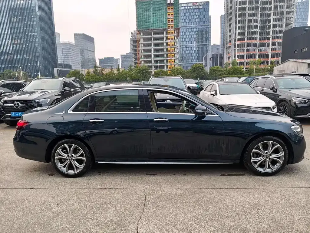Mercedes-Benz E-Class 2022 из CN, фото 4